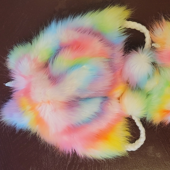 Llamacorn hat and gloves - Picture 4 of 6